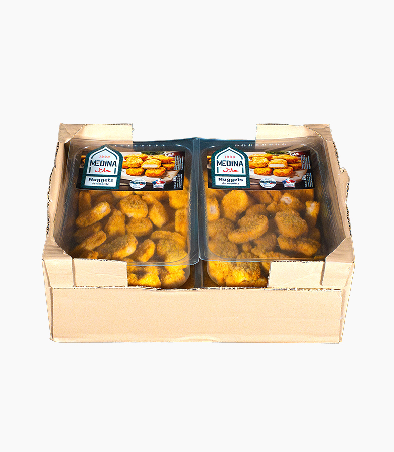 Nuggets de poulet halal en barquettes dans un carton